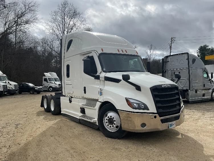 2023 Freightliner Cascadia