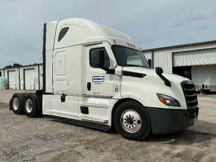 2022 Freightliner Cascadia