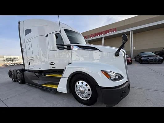 2023 Kenworth T680