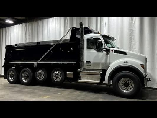 2026 Kenworth T880