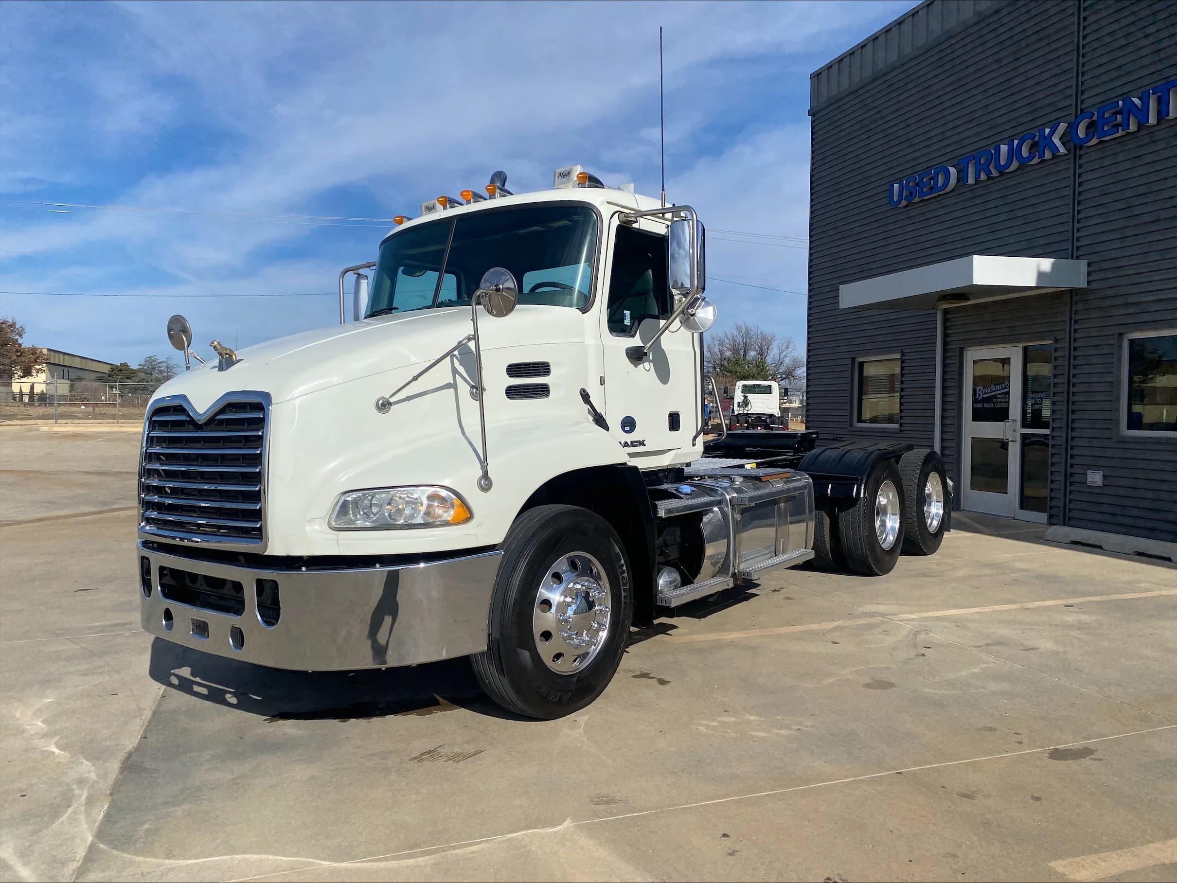 2015 Mack Pinnacle