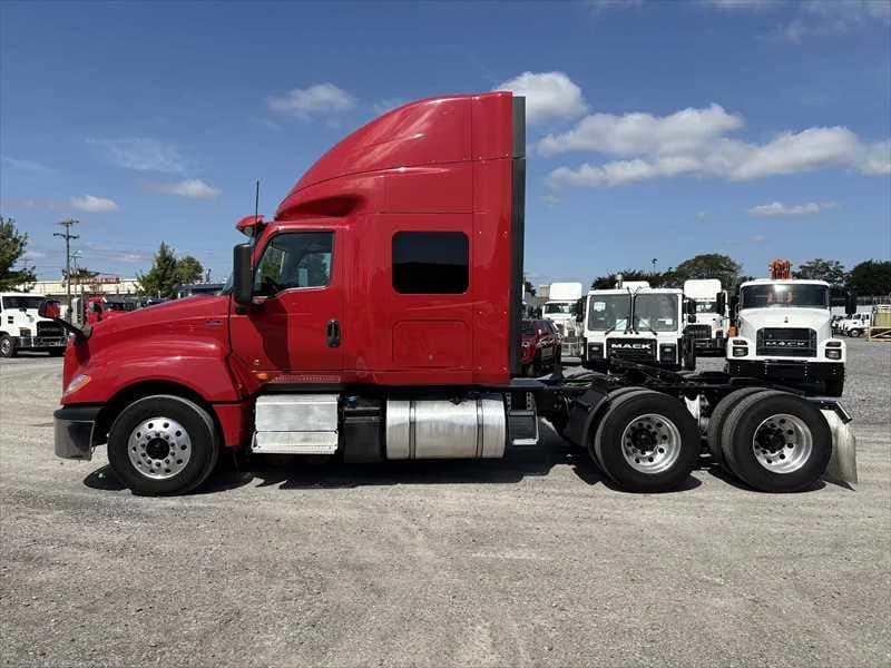 2021 International LT