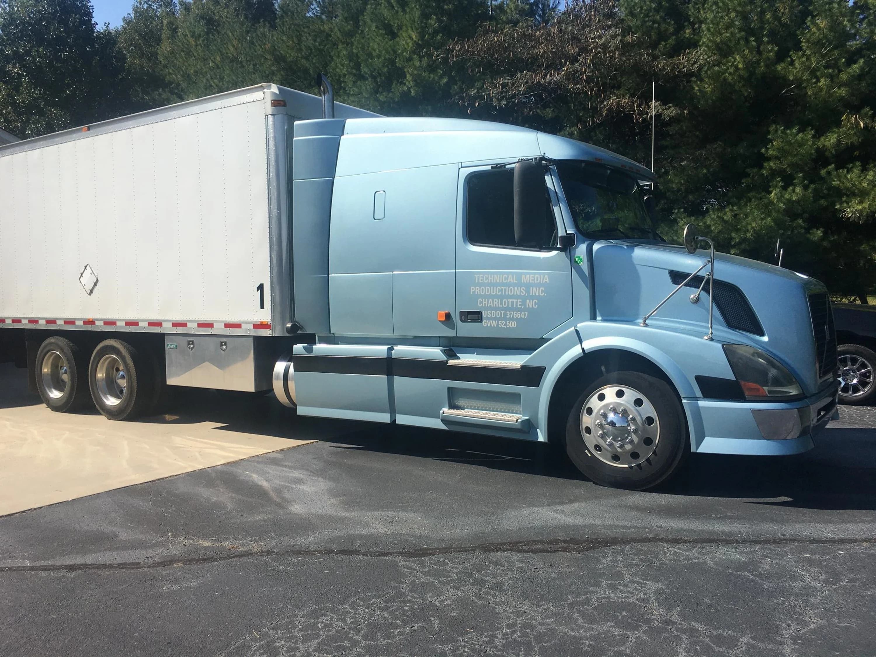2005 Volvo