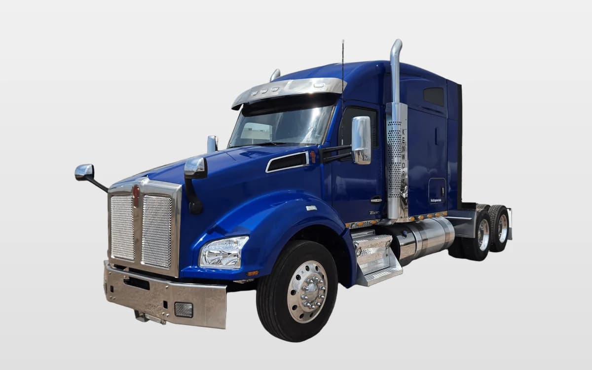 2023 Kenworth T880 in COUNCIL BLUFFS, IA