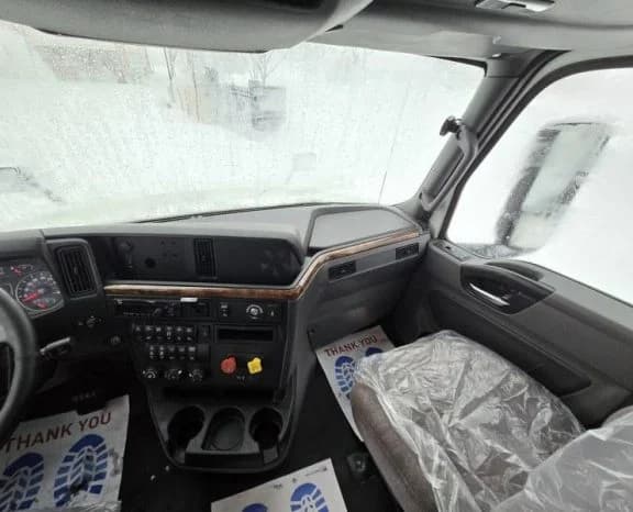 2020 International LT