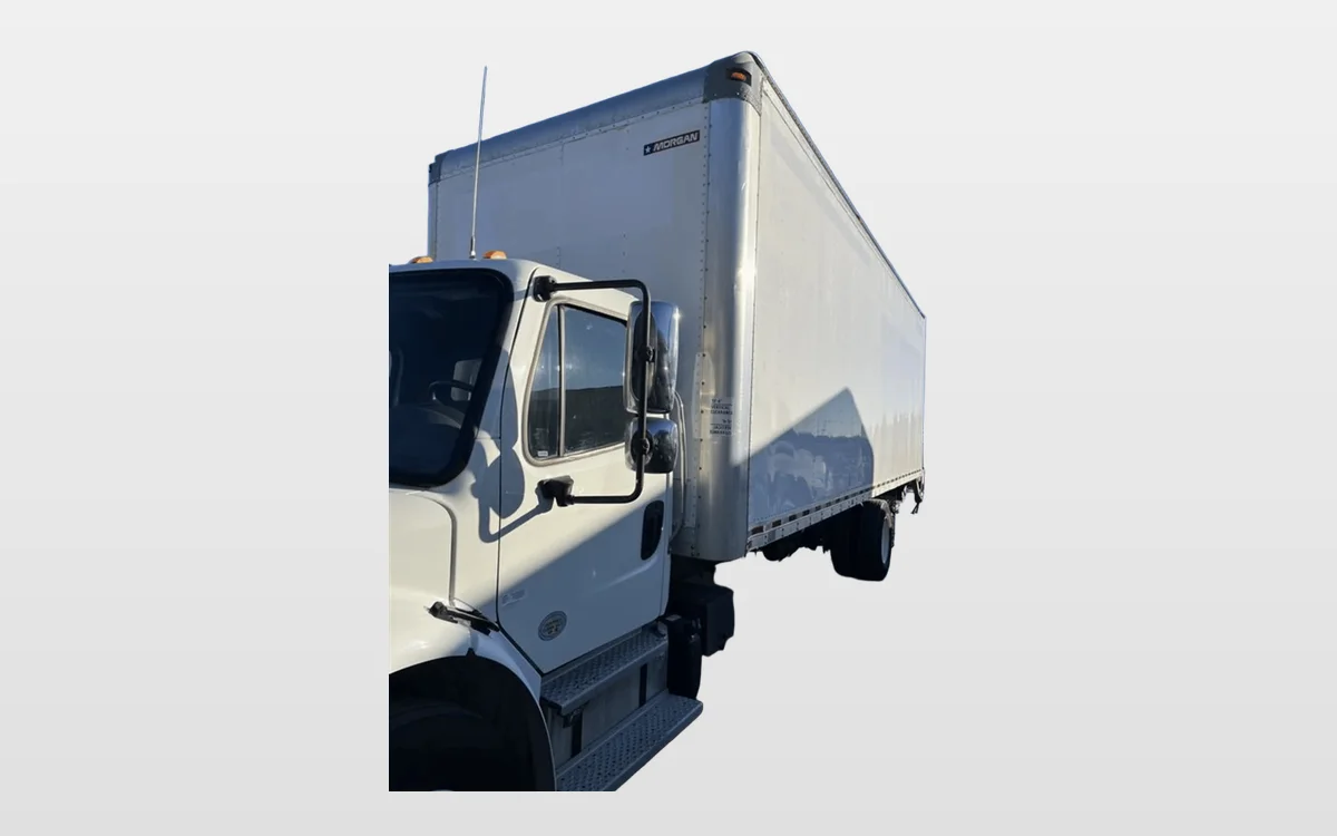 2019 Freightliner M2 106