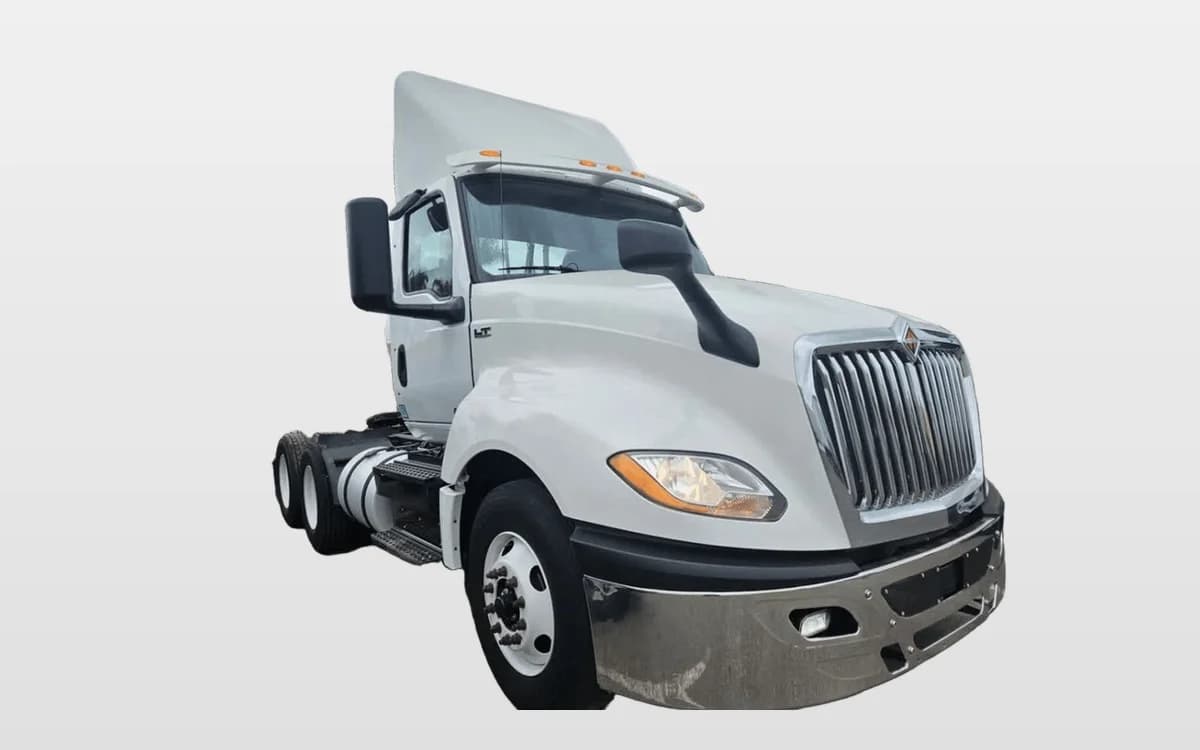 2019 International LT in Pomona, CA