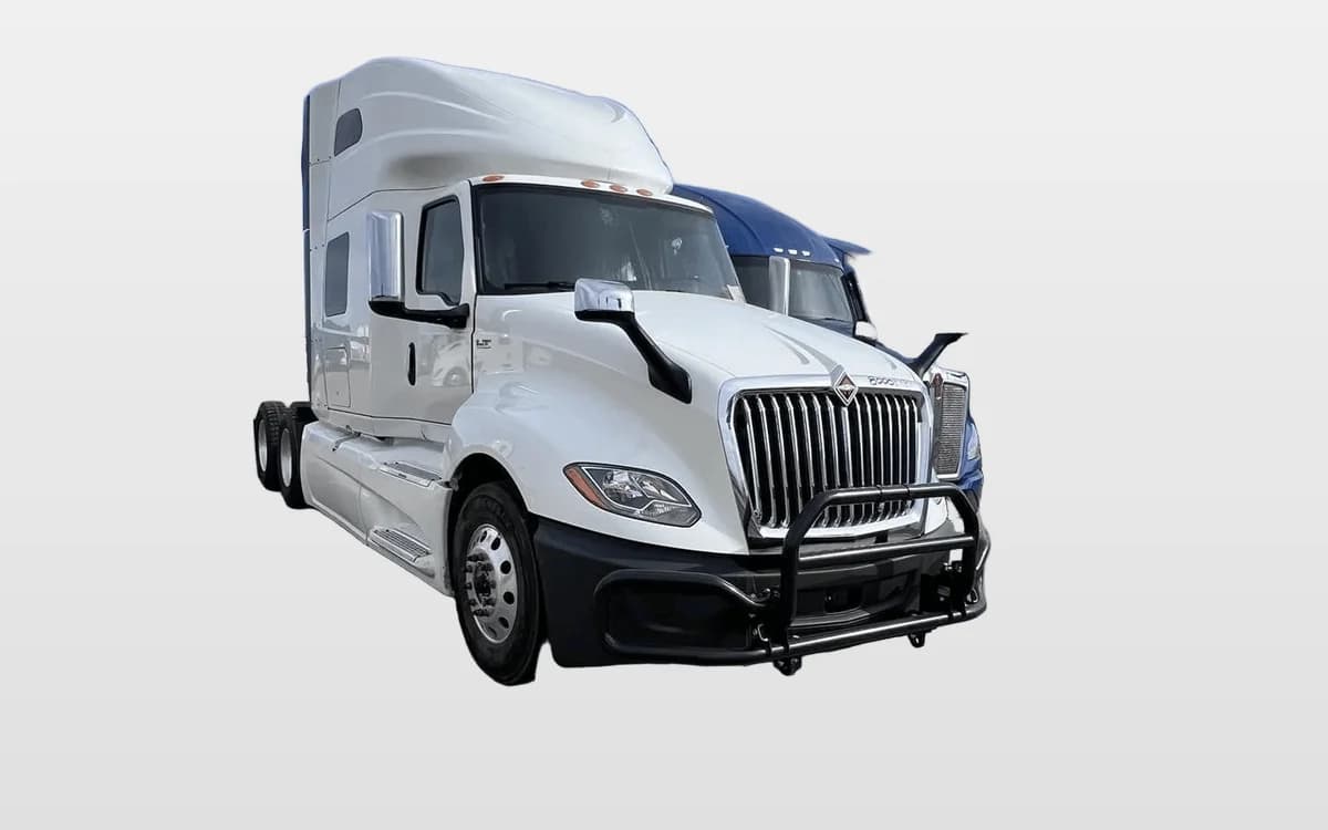 2022 International LT