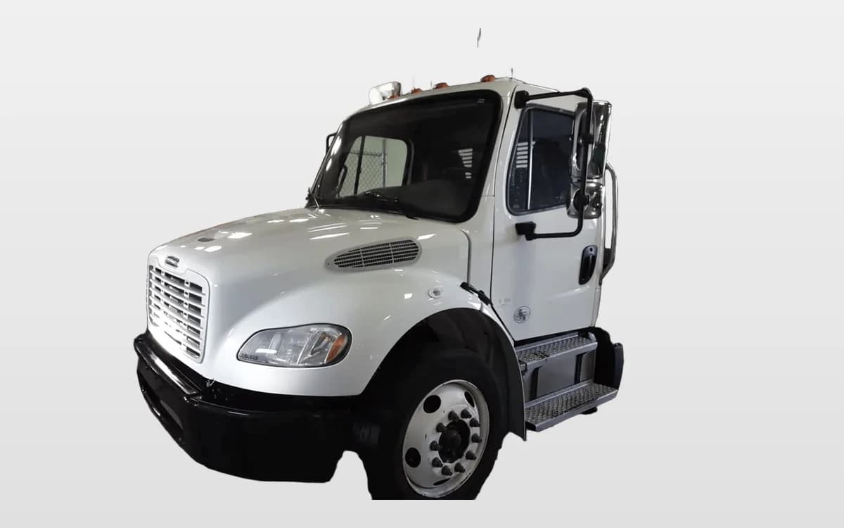 2020 Freightliner M2 106