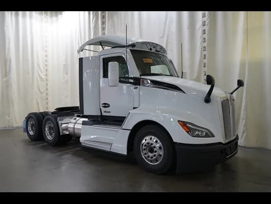 2027 Kenworth T680