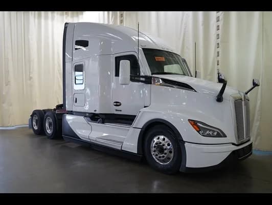 2027 Kenworth T680