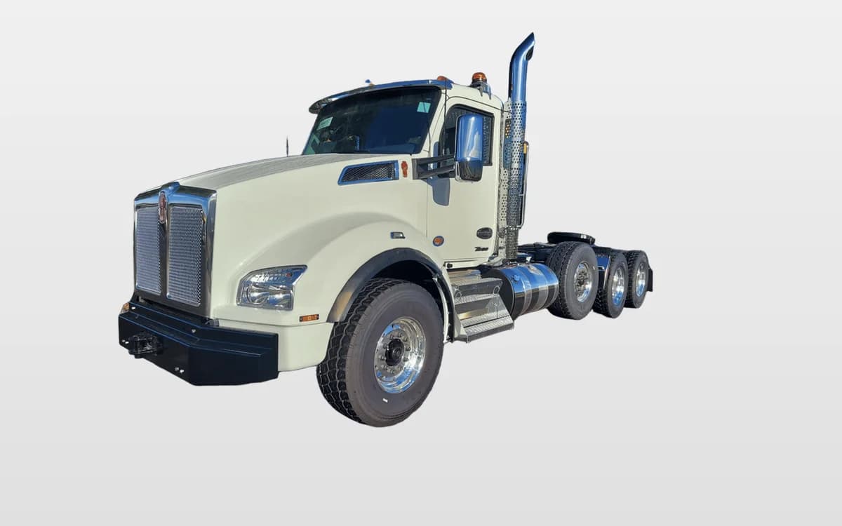 2026 Kenworth T880
