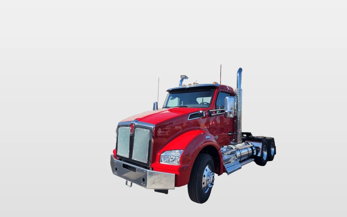 2027 Kenworth T880