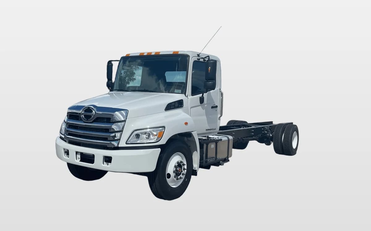 2025 Hino L6