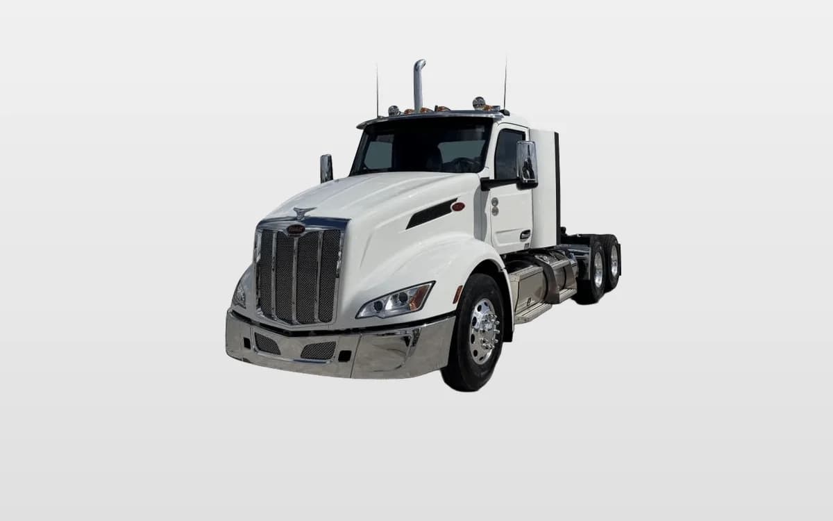 2026 Peterbilt 579