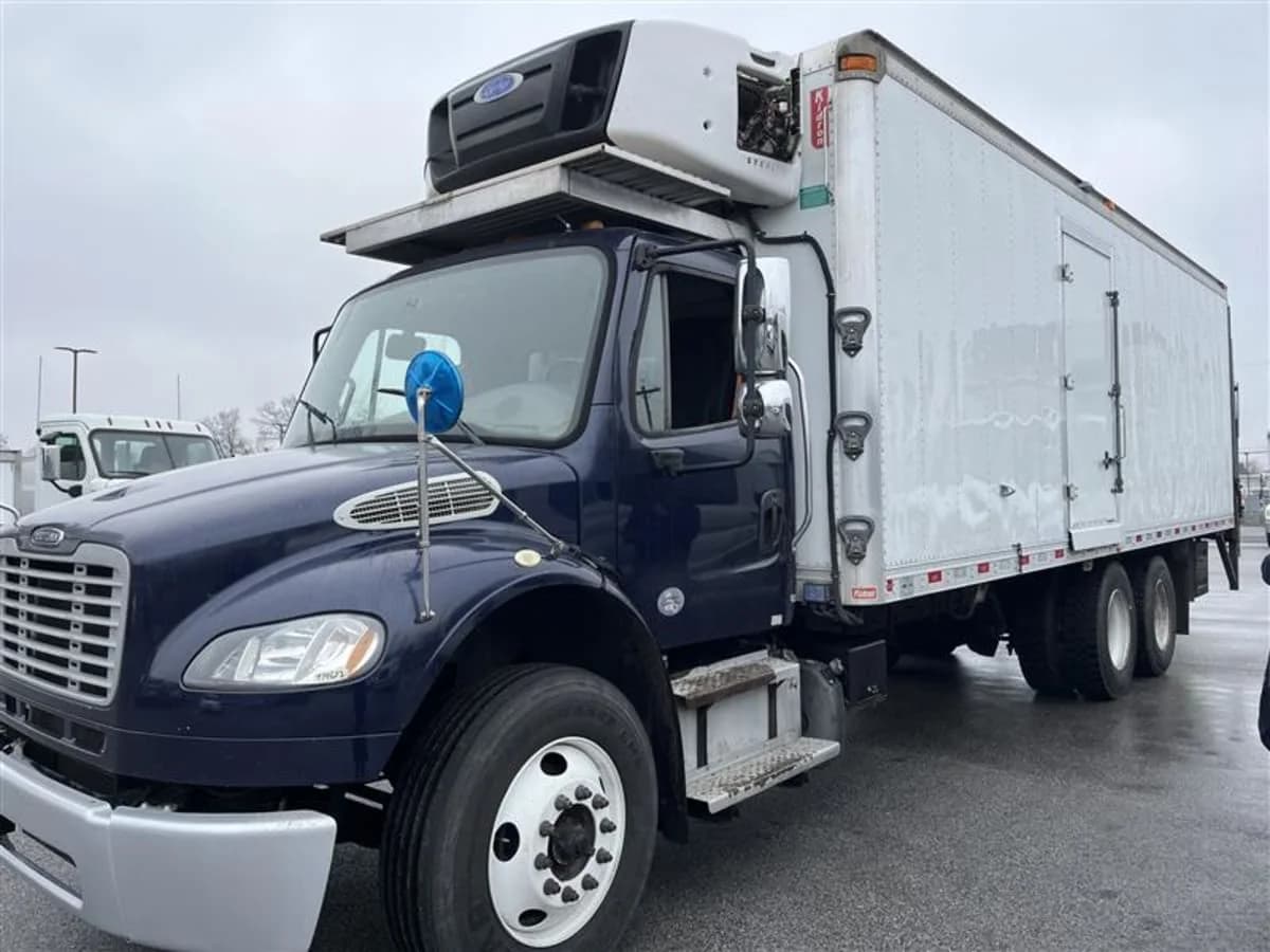 2018 Freightliner M2 106
