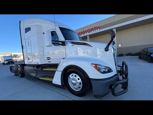 2023 Kenworth T680