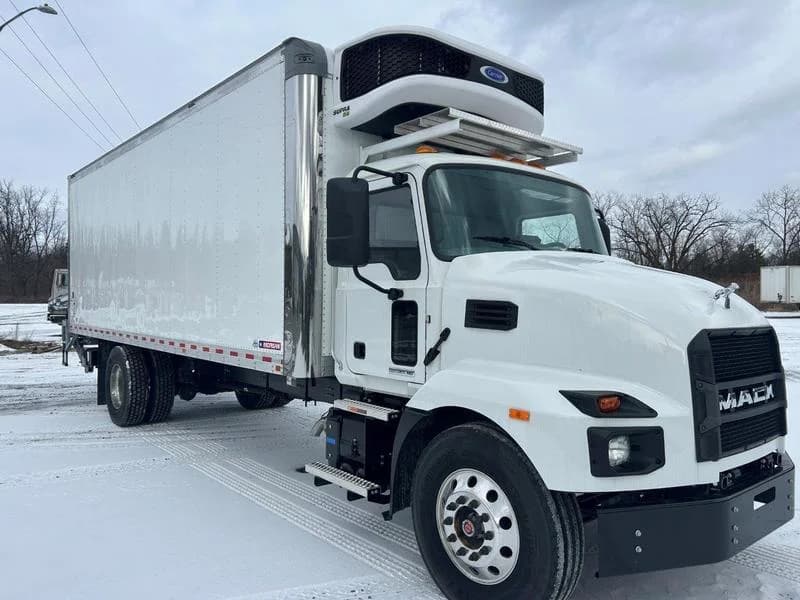 2025 Mack MD