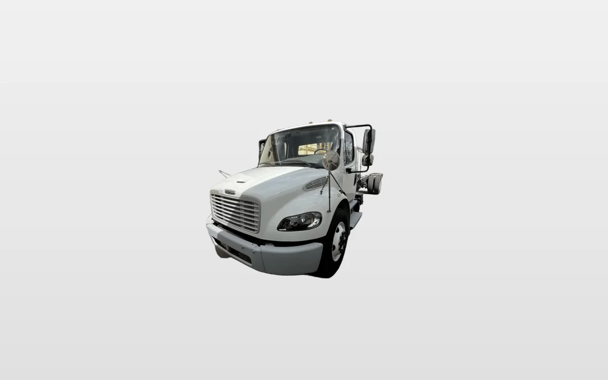 2019 Freightliner M2 106