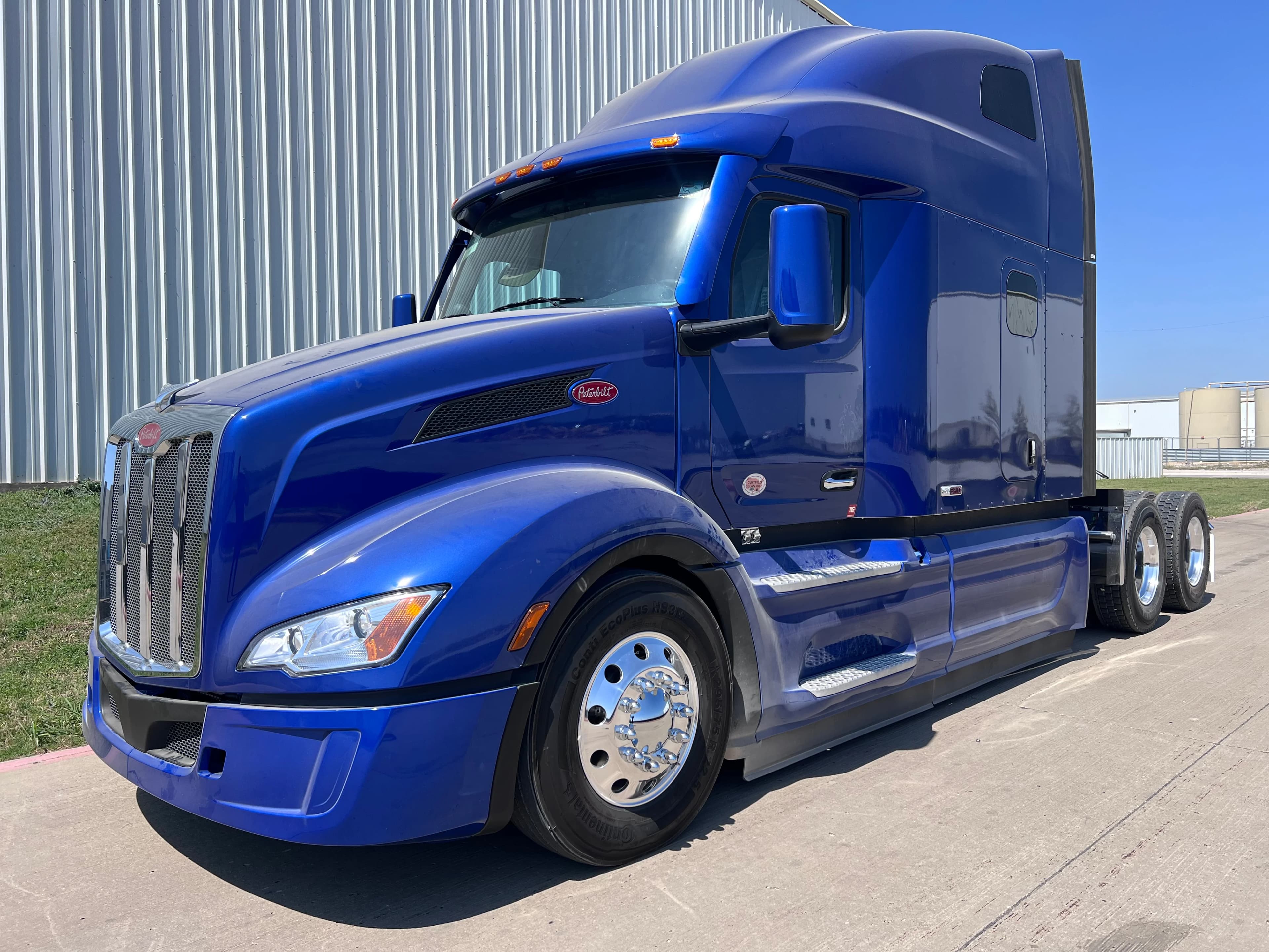 2027 PETERBILT 579