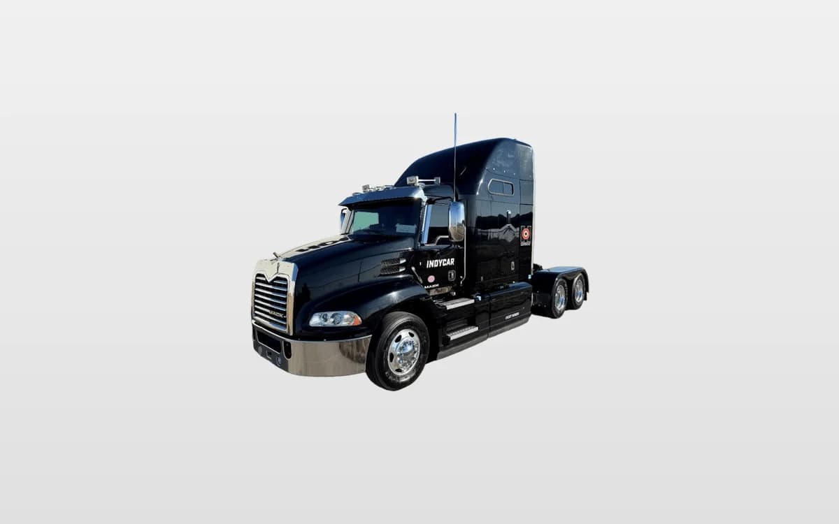 2016 Mack Pinnacle in Ankeny, IA