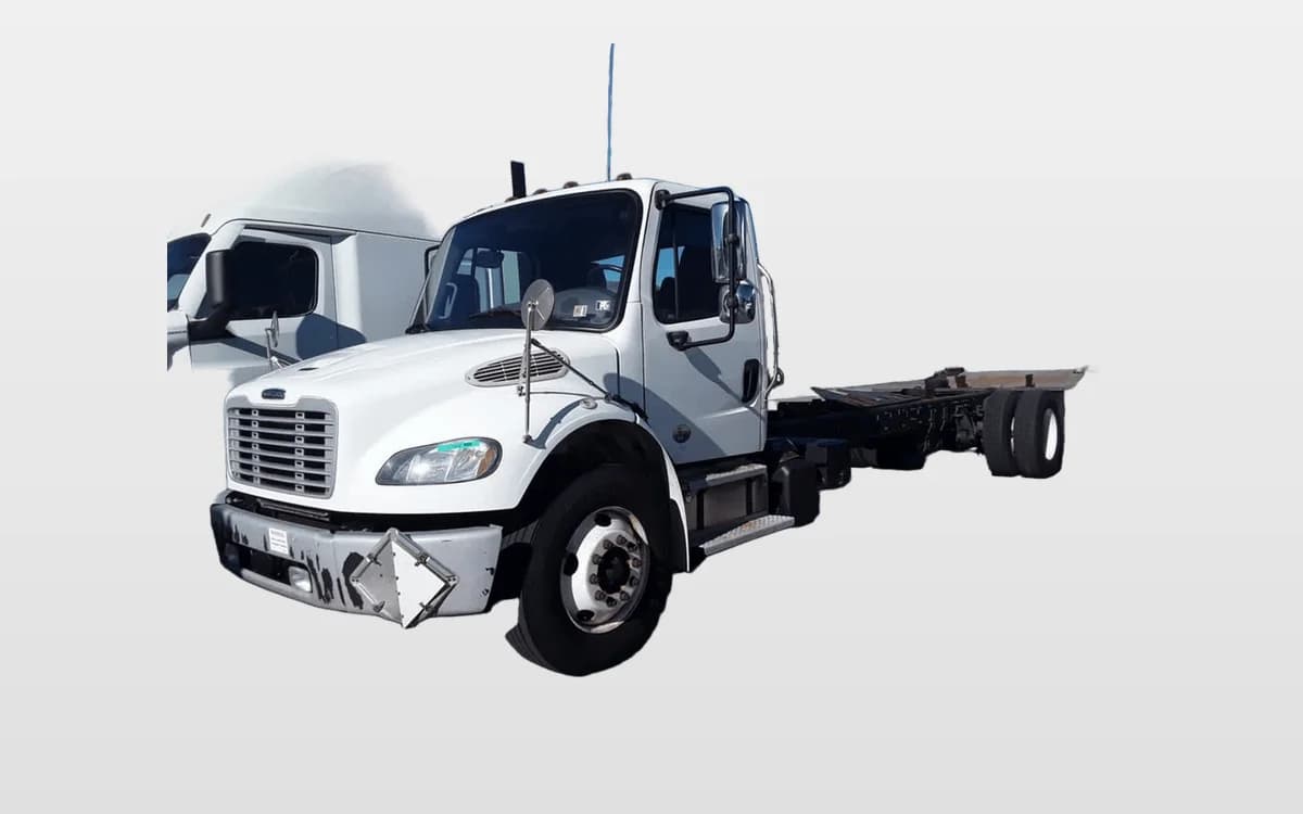 2018 Freightliner M2 106