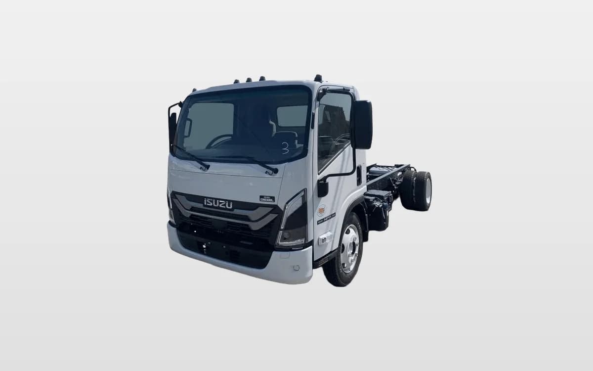 2025 Isuzu NPR