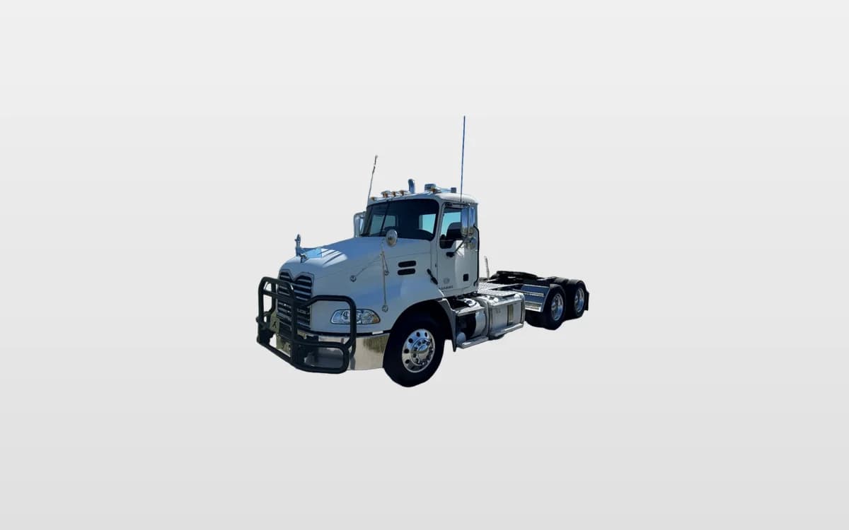 2017 Mack Pinnacle in Carroll, IA