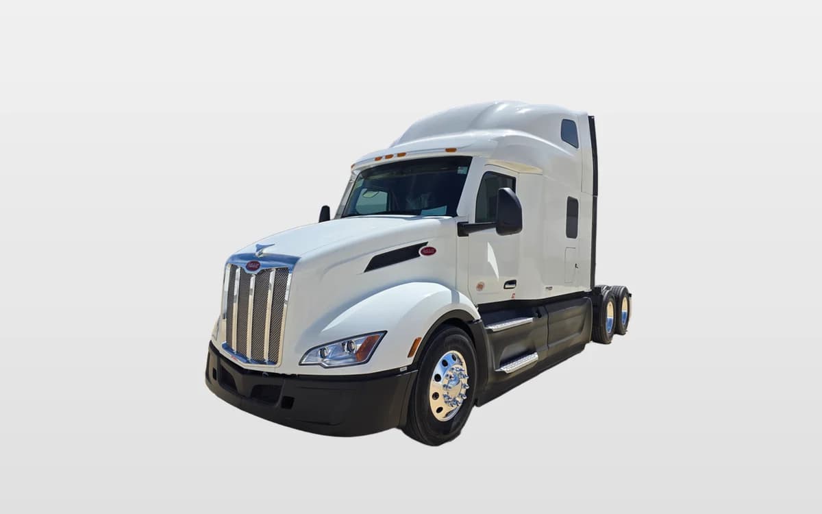 2027 Peterbilt 579