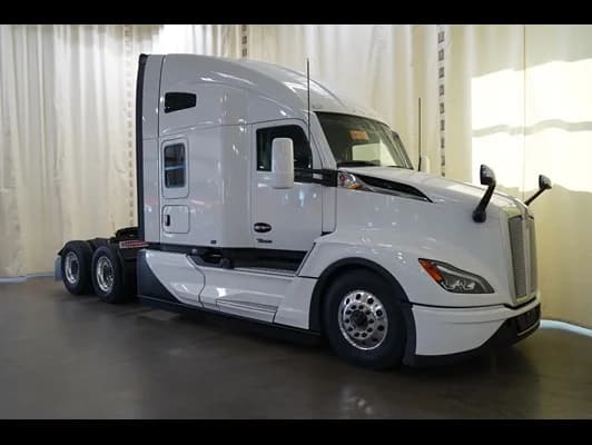 2027 Kenworth T680