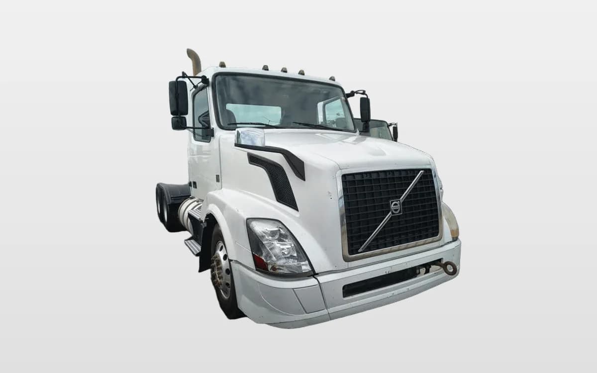 2018 Volvo VNL 300 in Dallas