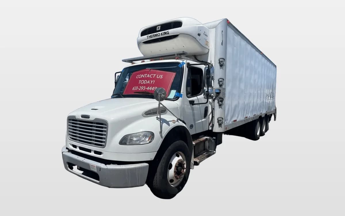 2018 Freightliner M2 106 in Farmingdale, NY