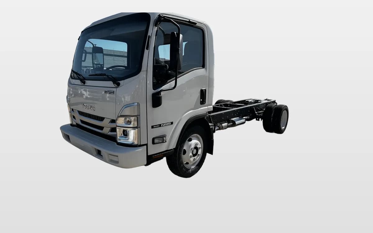 2025 Isuzu NRR