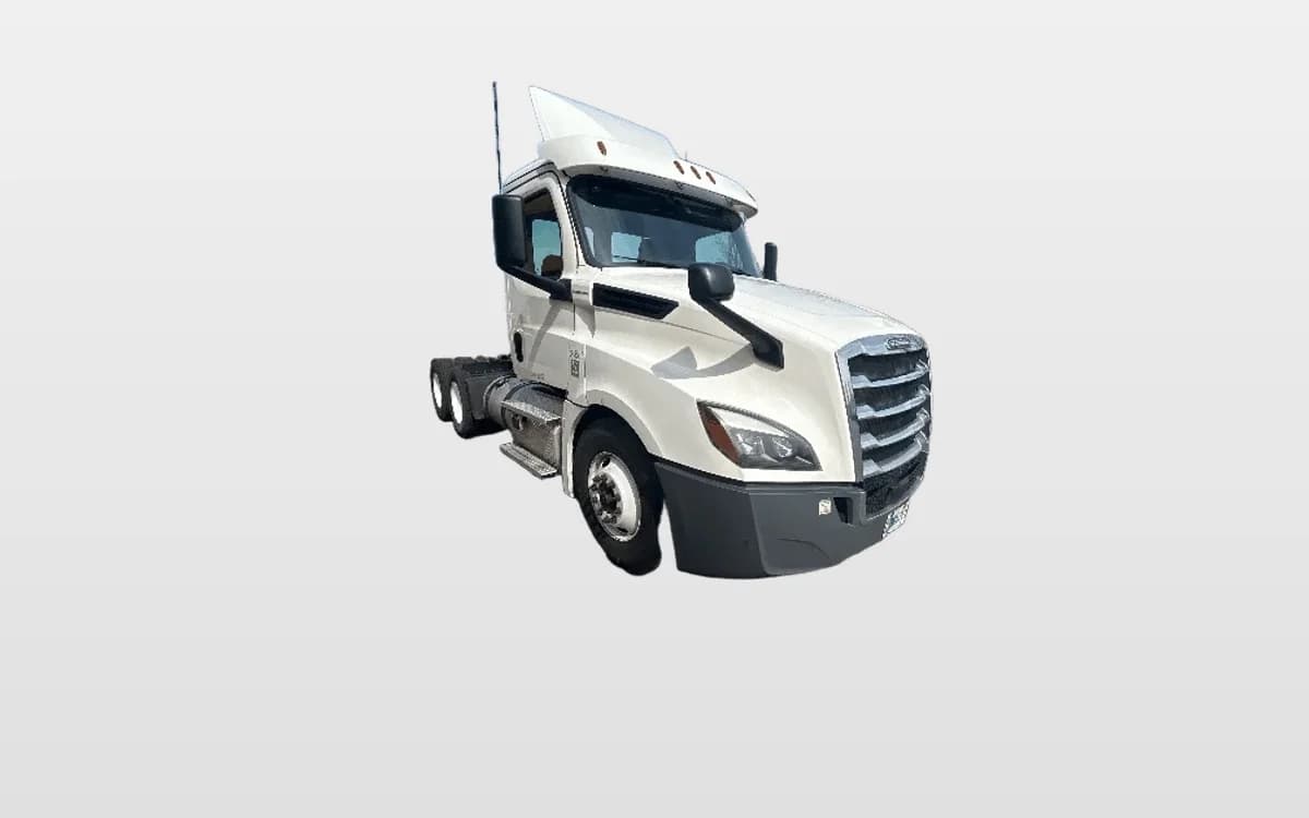 2020 Freightliner Cascadia in Sturtevant, WI