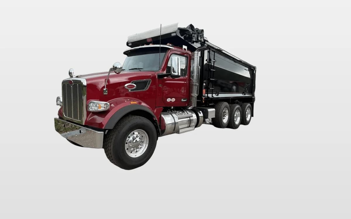 2025 PETERBILT 567 Dump Truck