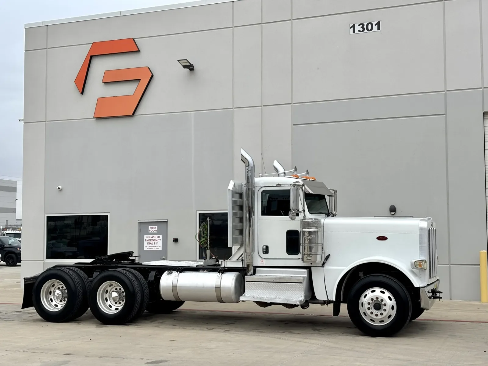 2021 Peterbilt 389