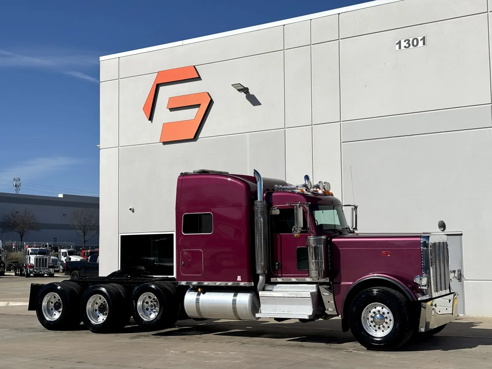 2024 Peterbilt 389