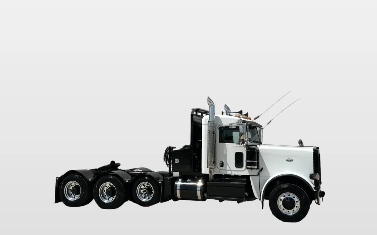 2022 Peterbilt 389
