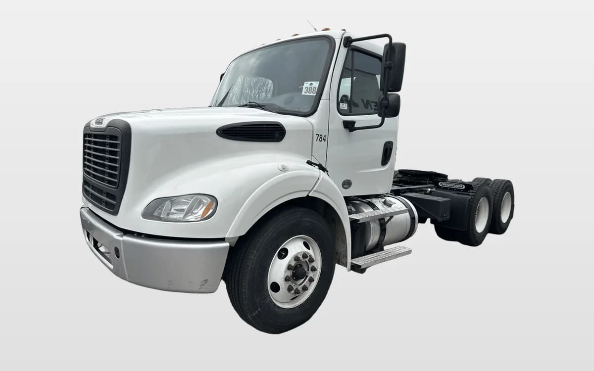 2020 Freightliner M2 112