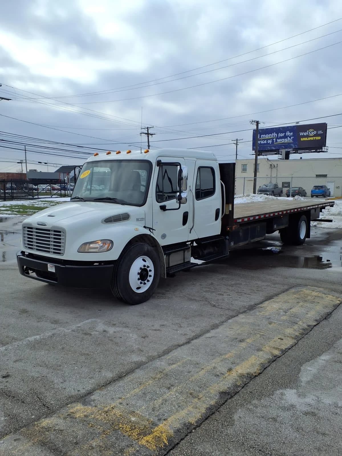 2019 Freightliner M2 106