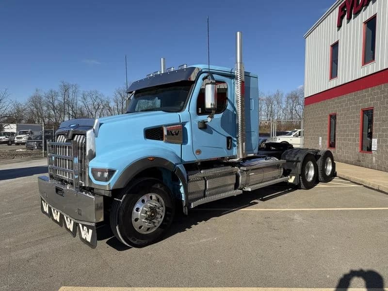 2025 Western Star 49X