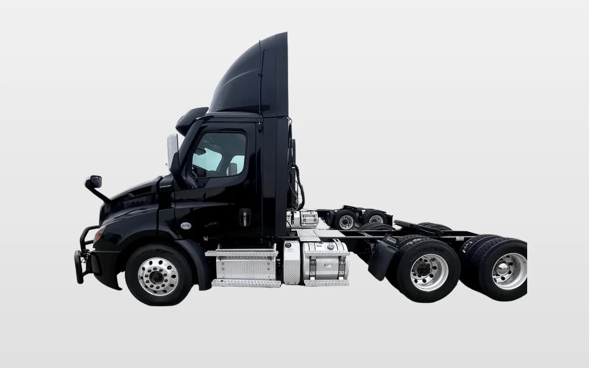 2023 Freightliner Cascadia