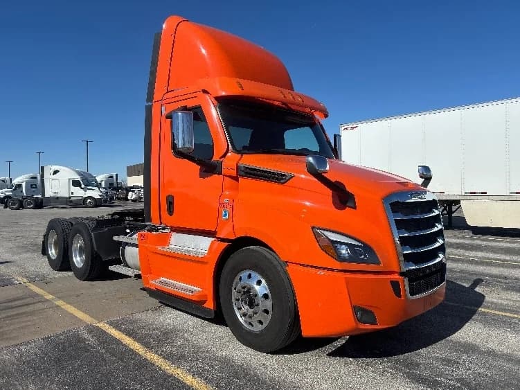 2020 Freightliner Cascadia
