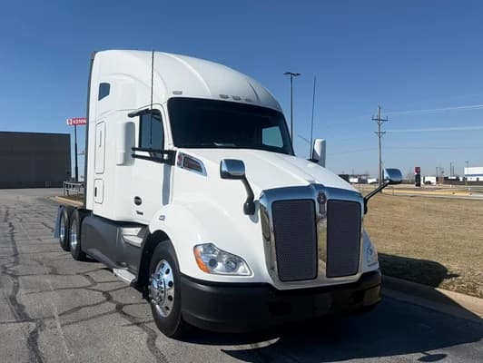 2022 Kenworth T680
