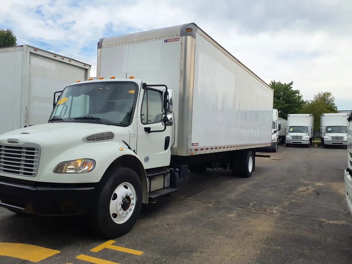2019 Freightliner M2 106