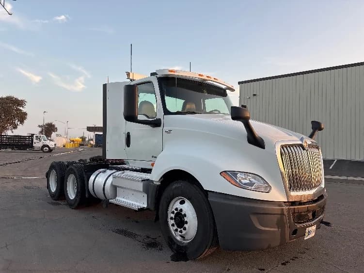 2019 International LT