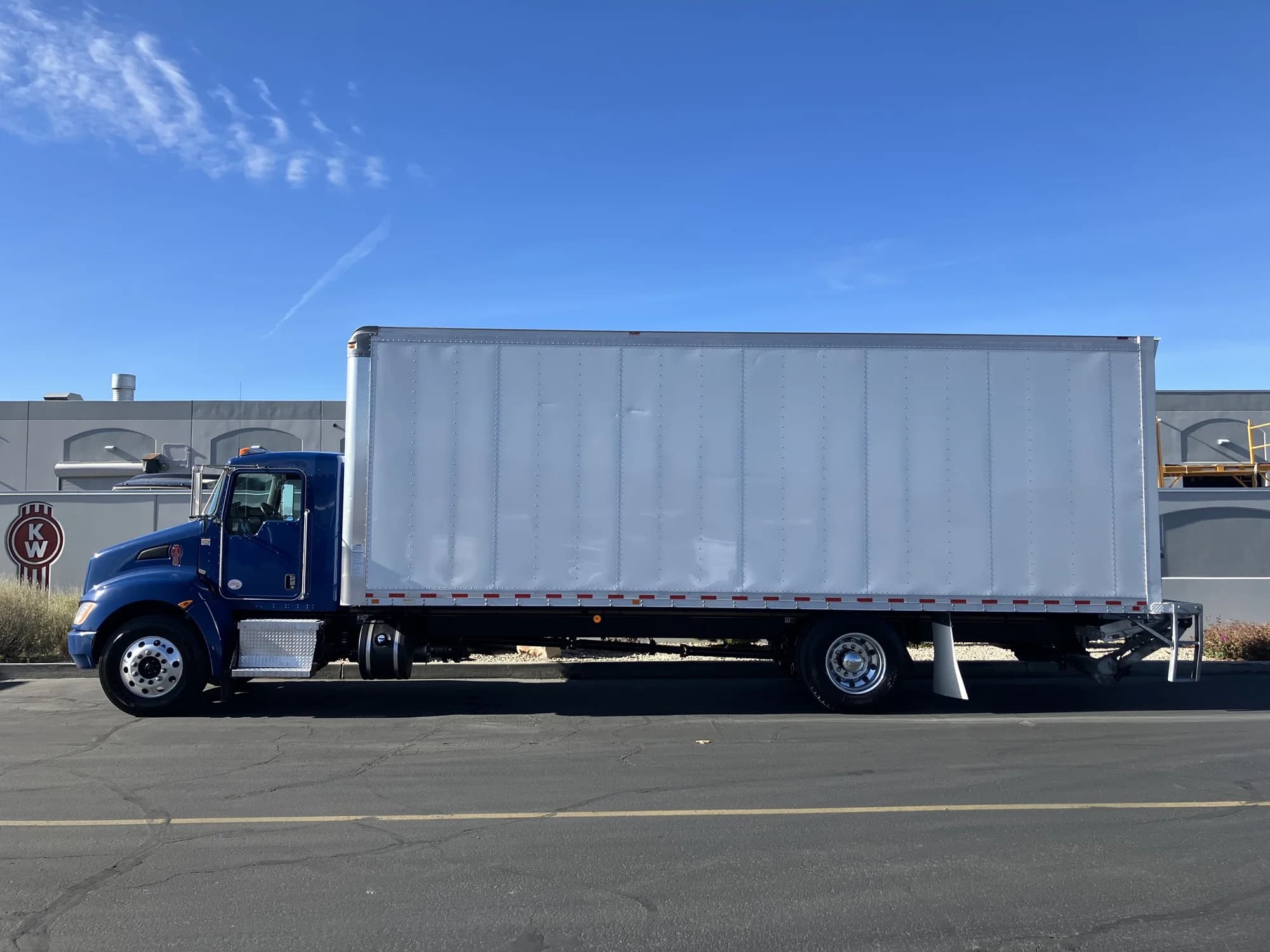 2020 Kenworth T270