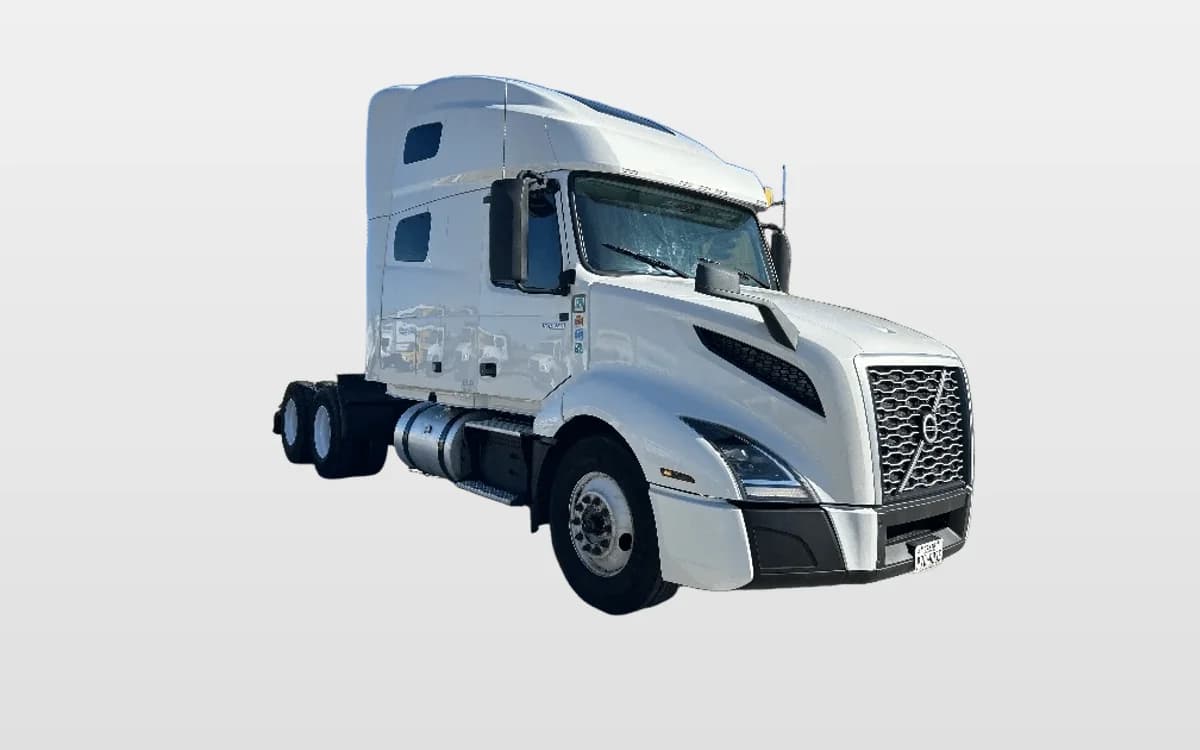 2023 Volvo VNL 760 in El Paso, TX