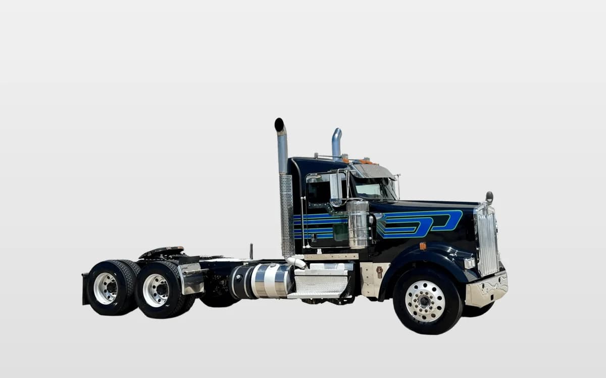2020 Kenworth W900
