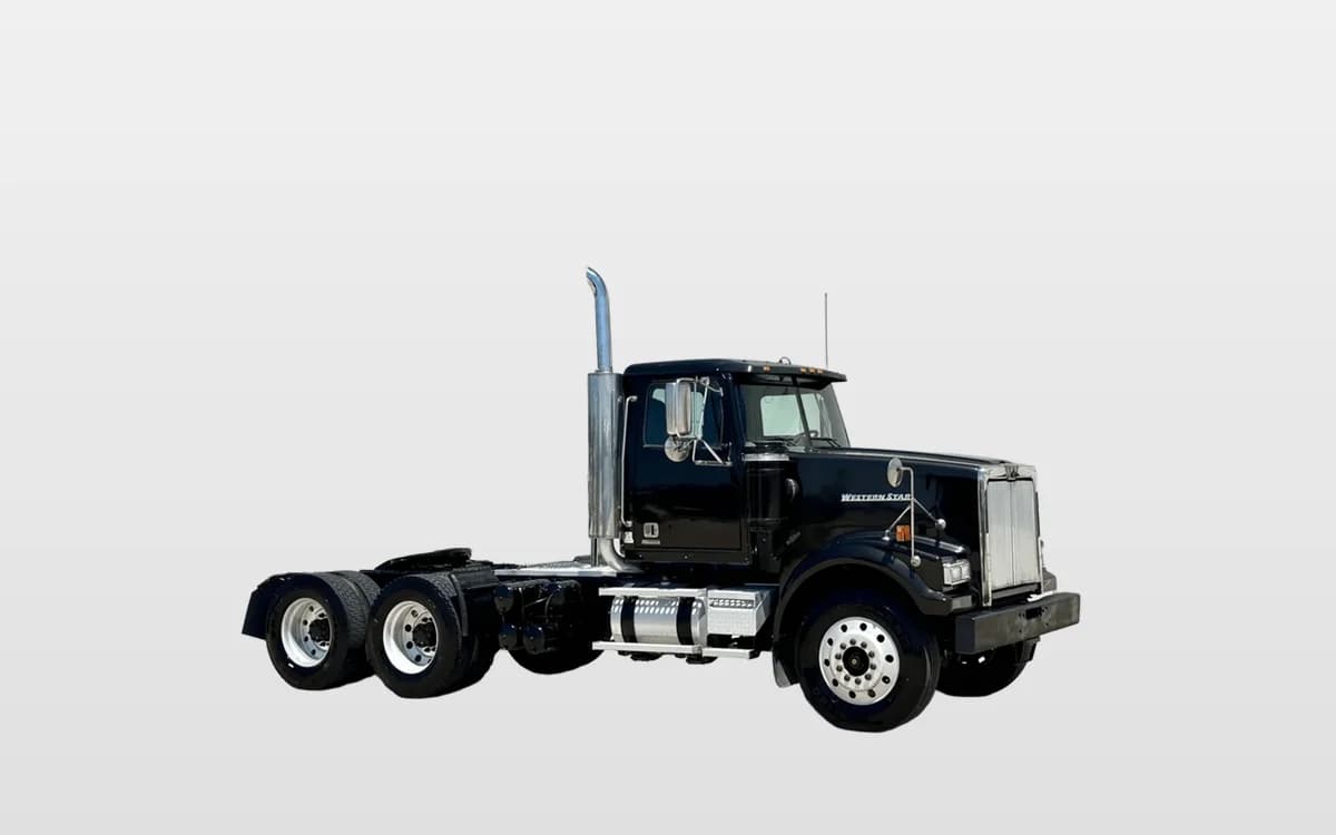 2017 Western Star 4900